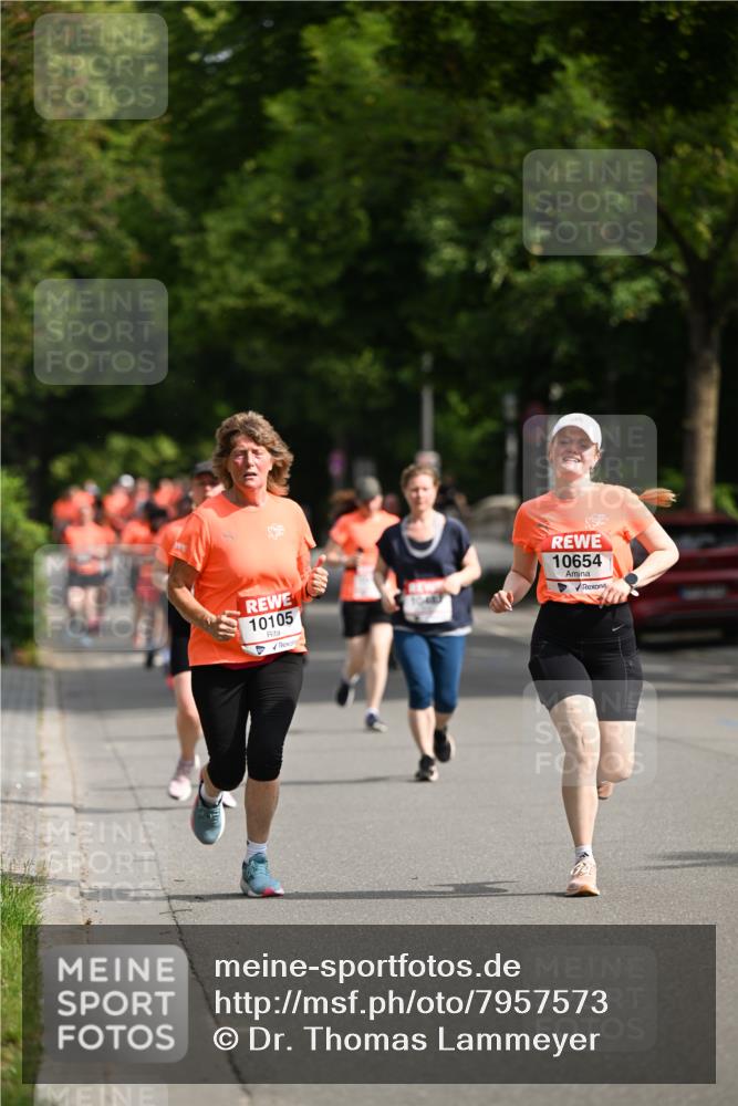 15.06.2025 - REWE Women's Run Dr. Thomas Lammeyer http://msf.ph/oto/7957573 15.06.2025 09:47:47 Laufen 10105, 10654 meine-sportfotos.de