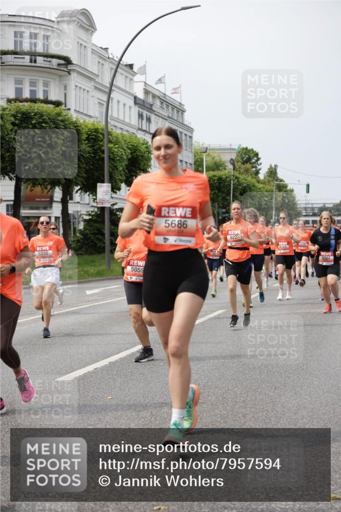 15.06.2025 - REWE Women's Run Jannik Wohlers http://msf.ph/oto/7957594 15.06.2025 09:44:05 Laufen 5230, 5059, 5686, 522, 5264, 5064 meine-sportfotos.de
