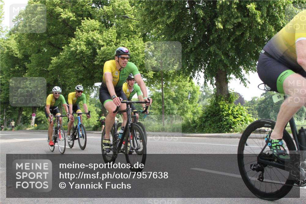 15.06.2025 - 7 Türme Triathlon Yannick Fuchs http://msf.ph/oto/7957638 15.06.2025 09:56:16 Radfahren  meine-sportfotos.de