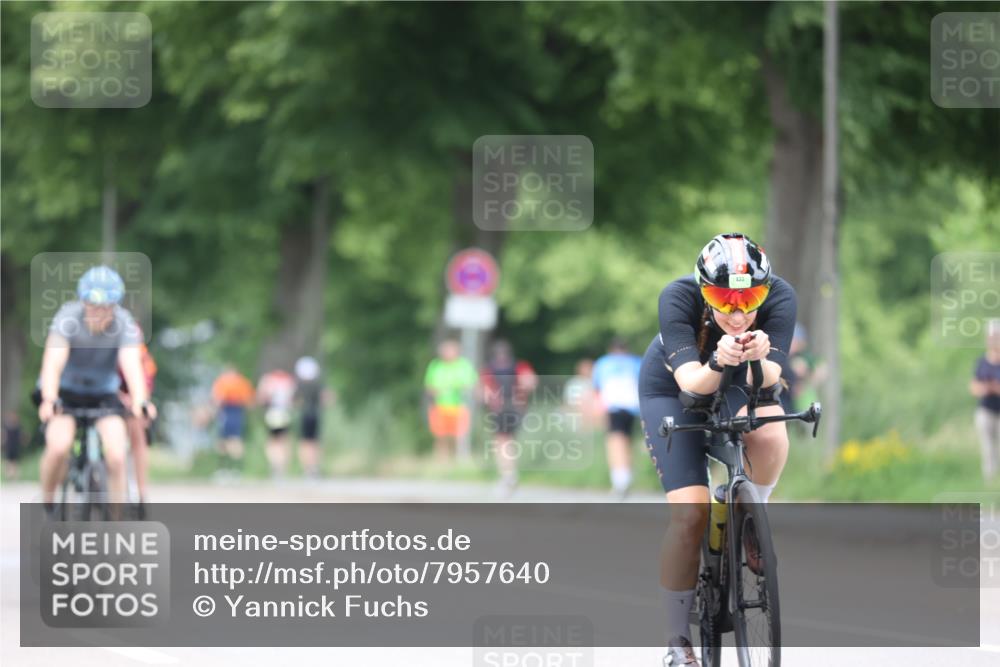 15.06.2025 - 7 Türme Triathlon Yannick Fuchs http://msf.ph/oto/7957640 15.06.2025 13:44:32 Radfahren 845, 1078, 1196 meine-sportfotos.de