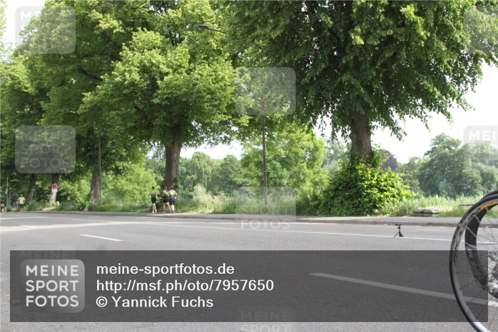 15.06.2025 - 7 Türme Triathlon Yannick Fuchs http://msf.ph/oto/7957650 15.06.2025 09:56:16 Radfahren  meine-sportfotos.de