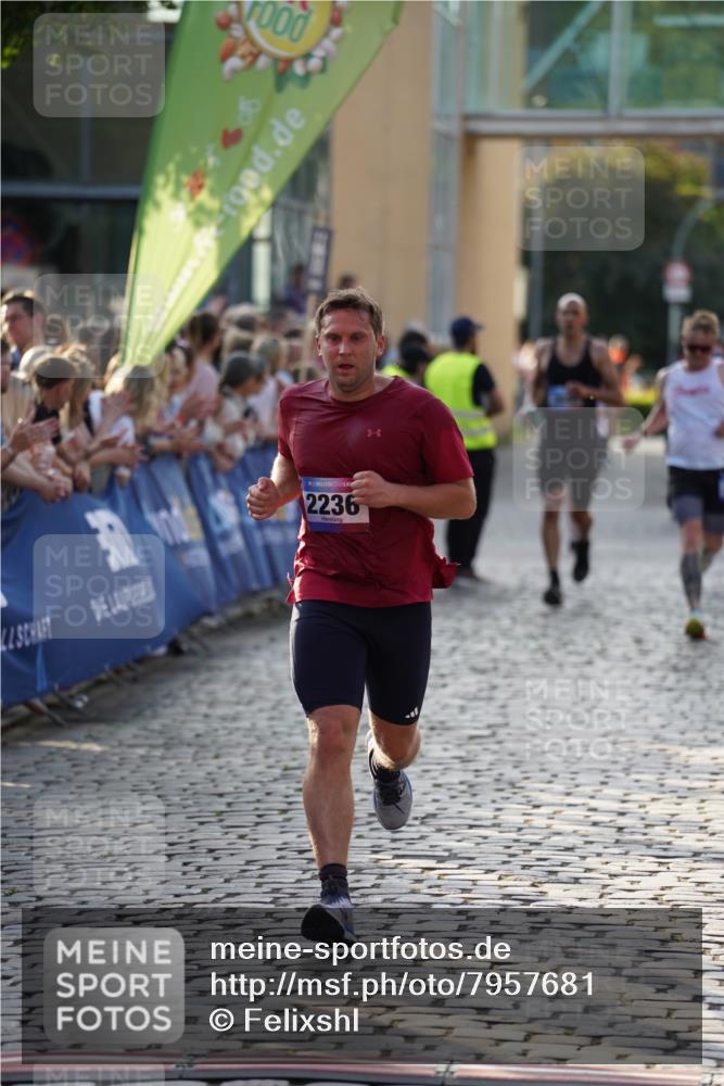 13.06.2025 - Holstenköstenlauf Felixshl http://msf.ph/oto/7957681 13.06.2025 19:48:33 Laufen 2236, 2807, 2819, 3209, 3210, 3211, 3219, 3648 meine-sportfotos.de