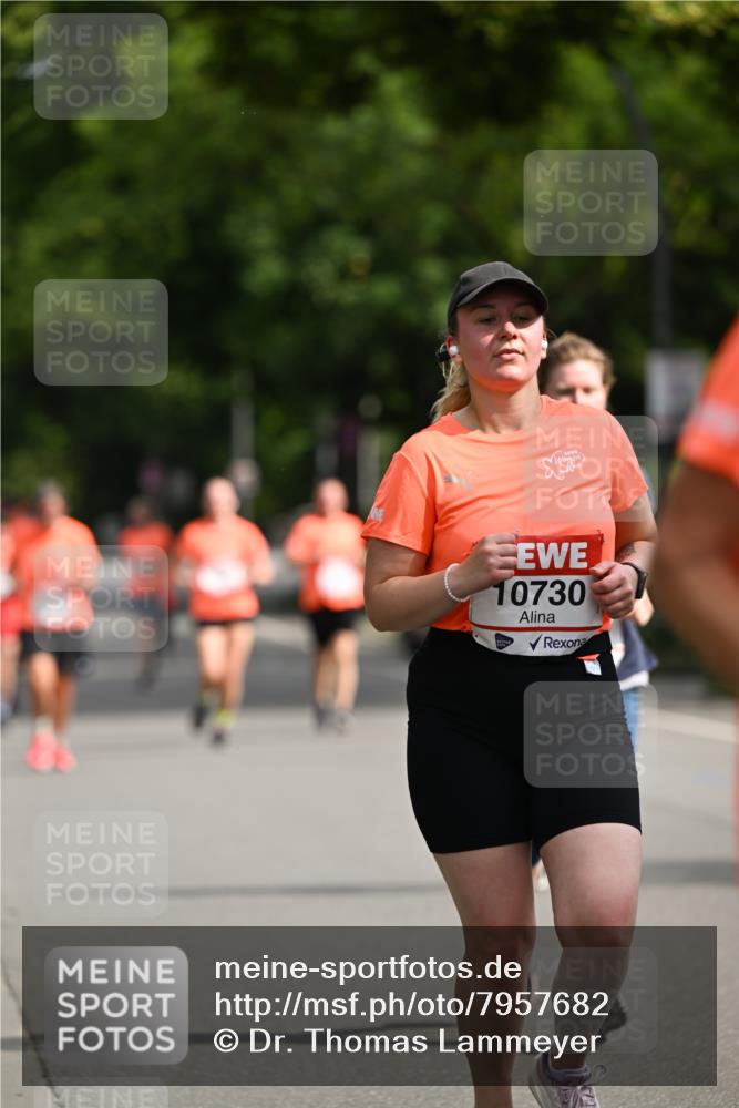 15.06.2025 - REWE Women's Run Dr. Thomas Lammeyer http://msf.ph/oto/7957682 15.06.2025 09:47:52 Laufen 10730 meine-sportfotos.de