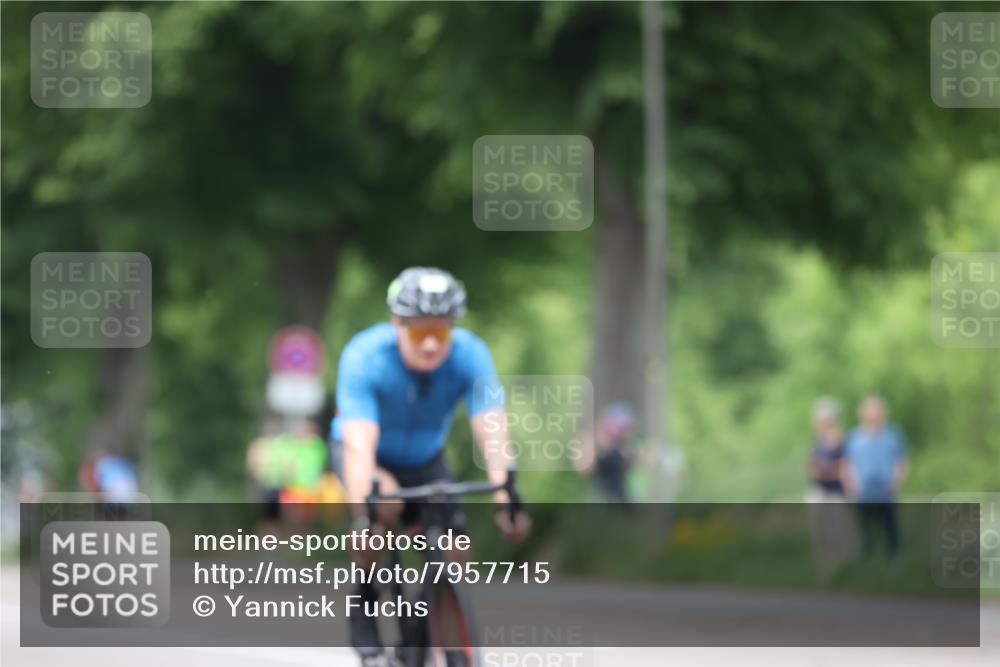 15.06.2025 - 7 Türme Triathlon Yannick Fuchs http://msf.ph/oto/7957715 15.06.2025 13:44:41 Radfahren 228, 321, 371, 555, 593, 754, 845, 865 meine-sportfotos.de