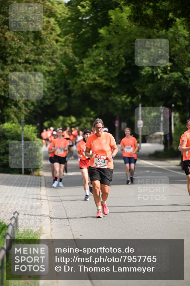 15.06.2025 - REWE Women's Run Dr. Thomas Lammeyer http://msf.ph/oto/7957765 15.06.2025 09:47:55 Laufen 10062 meine-sportfotos.de