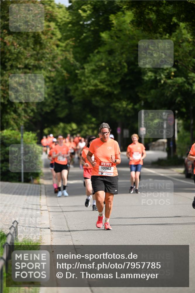 15.06.2025 - REWE Women's Run Dr. Thomas Lammeyer http://msf.ph/oto/7957785 15.06.2025 09:47:55 Laufen 10062 meine-sportfotos.de
