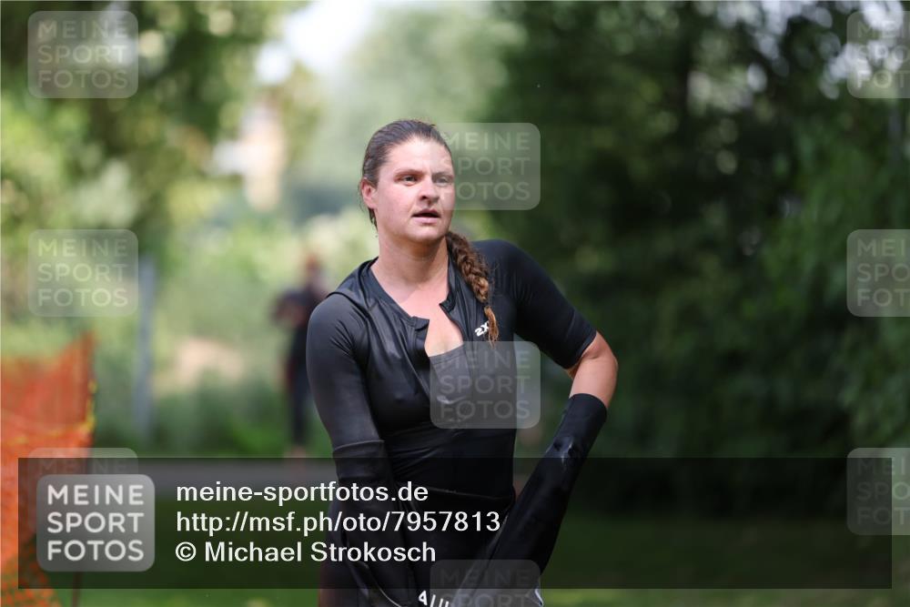 15.06.2025 - 7 Türme Triathlon Michael Strokosch http://msf.ph/oto/7957813 15.06.2025 12:37:03 Schwimmen 429, 491, 520, 556, 645, 668 meine-sportfotos.de