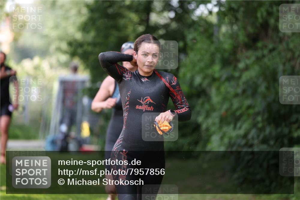 15.06.2025 - 7 Türme Triathlon Michael Strokosch http://msf.ph/oto/7957856 15.06.2025 12:37:11 Schwimmen 368, 369, 429, 491, 520, 556, 645, 668 meine-sportfotos.de