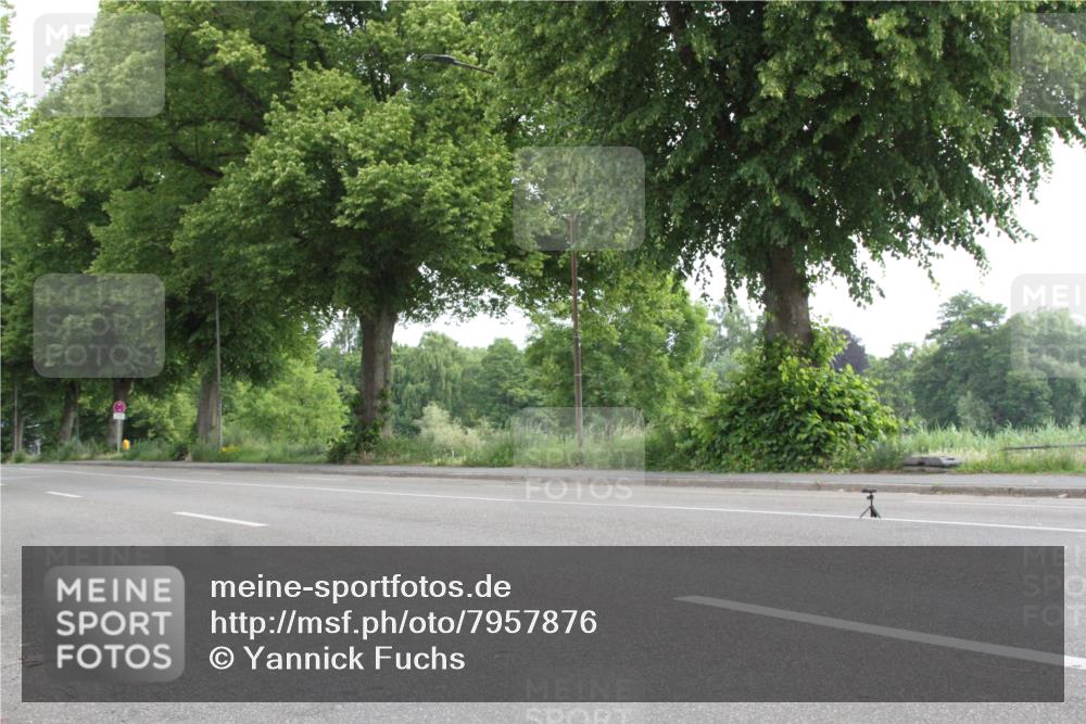 15.06.2025 - 7 Türme Triathlon Yannick Fuchs http://msf.ph/oto/7957876 15.06.2025 10:02:42 Radfahren  meine-sportfotos.de