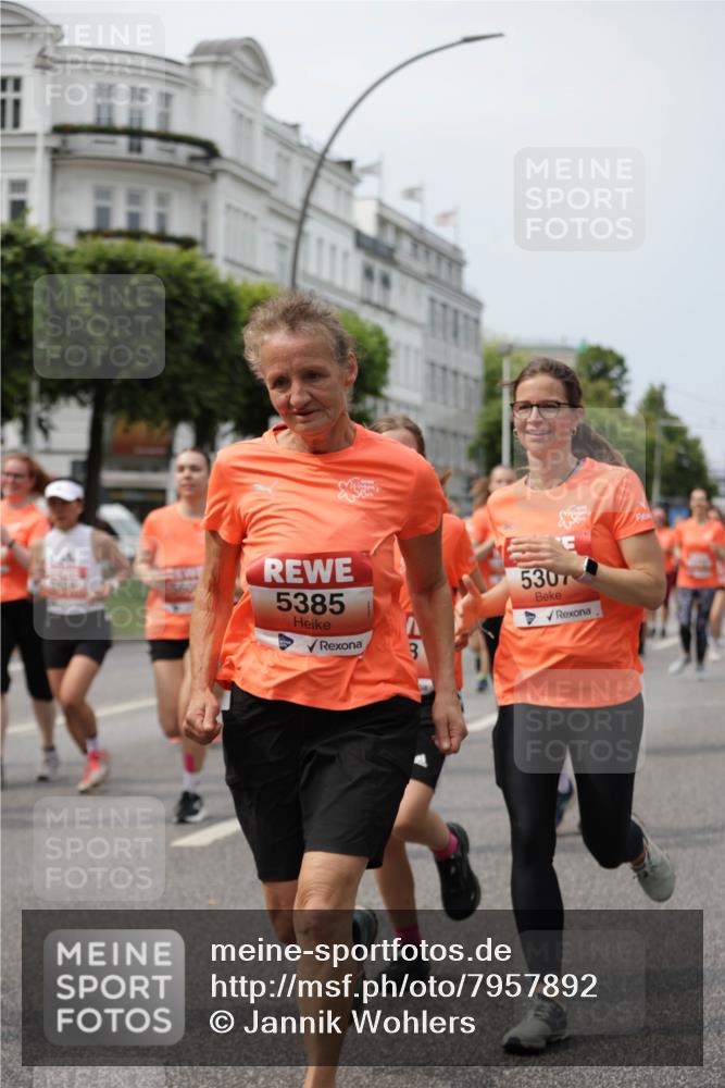 15.06.2025 - REWE Women's Run Jannik Wohlers http://msf.ph/oto/7957892 15.06.2025 09:44:13 Laufen 5385, 5307 meine-sportfotos.de