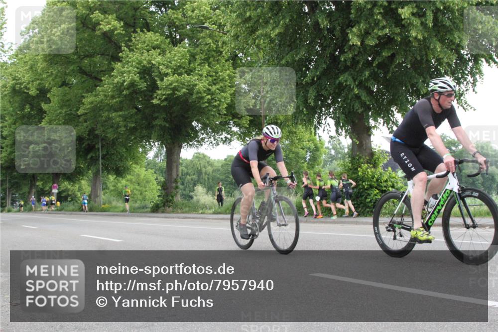 15.06.2025 - 7 Türme Triathlon Yannick Fuchs http://msf.ph/oto/7957940 15.06.2025 10:03:57 Radfahren  meine-sportfotos.de