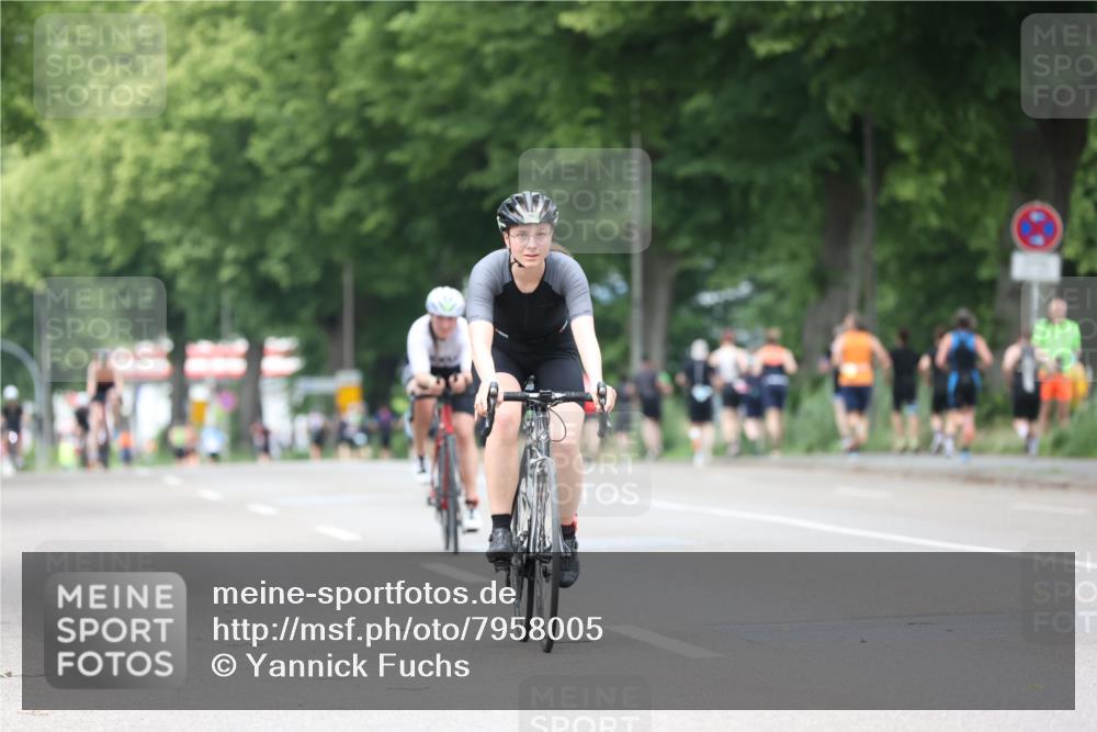 15.06.2025 - 7 Türme Triathlon Yannick Fuchs http://msf.ph/oto/7958005 15.06.2025 13:45:24 Radfahren 898, 1018, 1041 meine-sportfotos.de