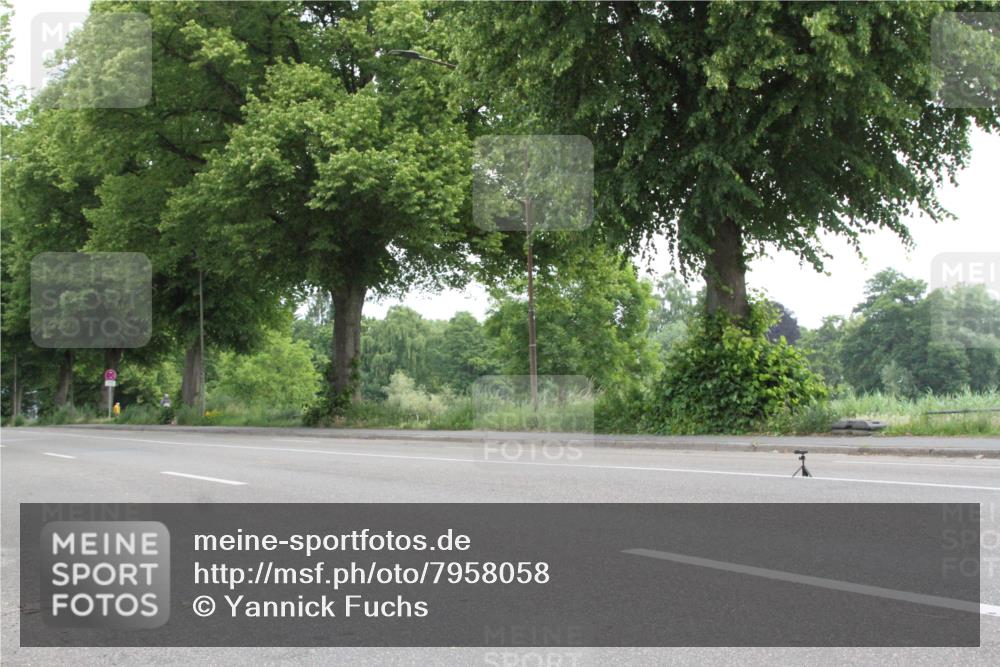 15.06.2025 - 7 Türme Triathlon Yannick Fuchs http://msf.ph/oto/7958058 15.06.2025 10:19:08 Radfahren  meine-sportfotos.de