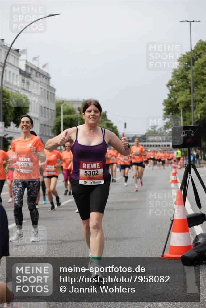 15.06.2025 - REWE Women's Run Jannik Wohlers http://msf.ph/oto/7958082 15.06.2025 09:44:17 Laufen 5575, 515, 5302 meine-sportfotos.de