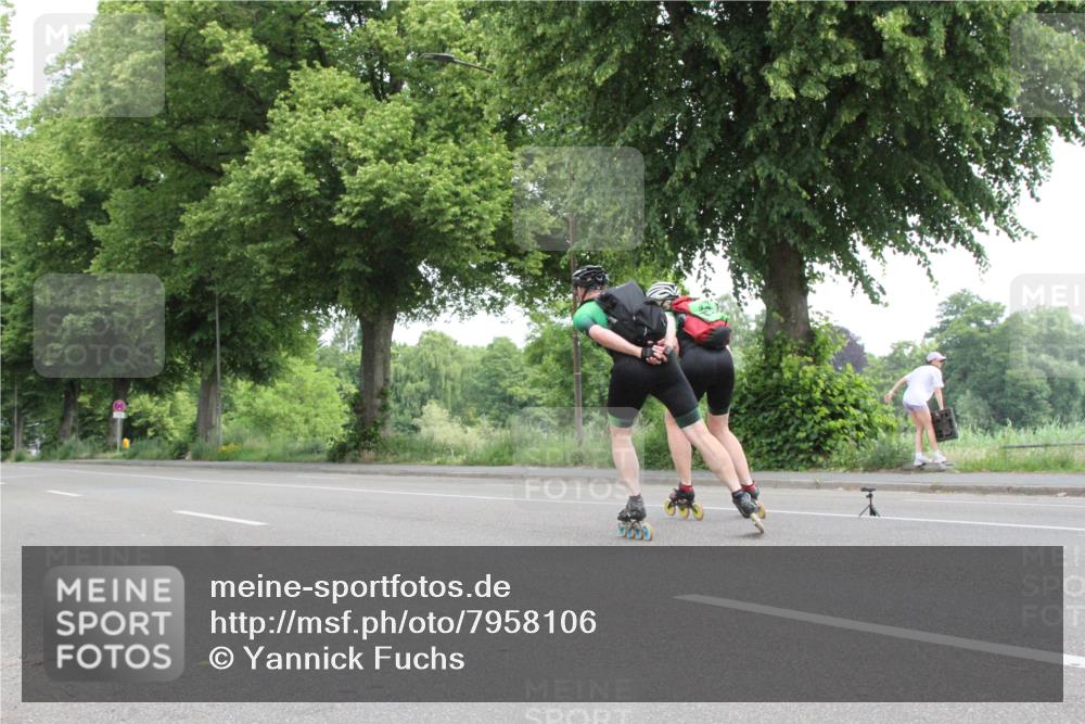 15.06.2025 - 7 Türme Triathlon Yannick Fuchs http://msf.ph/oto/7958106 15.06.2025 10:36:46 Radfahren  meine-sportfotos.de