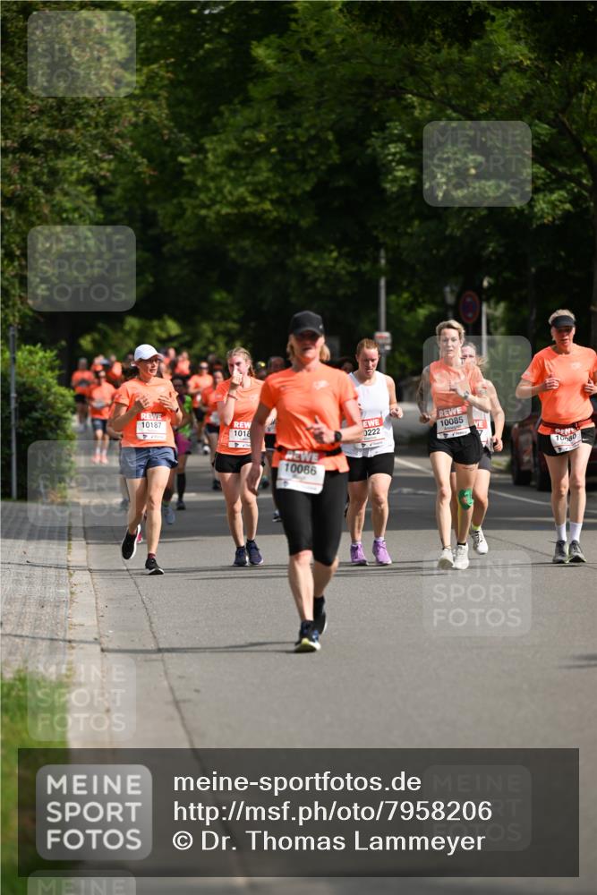 15.06.2025 - REWE Women's Run Dr. Thomas Lammeyer http://msf.ph/oto/7958206 15.06.2025 09:48:11 Laufen 10086, 10085 meine-sportfotos.de