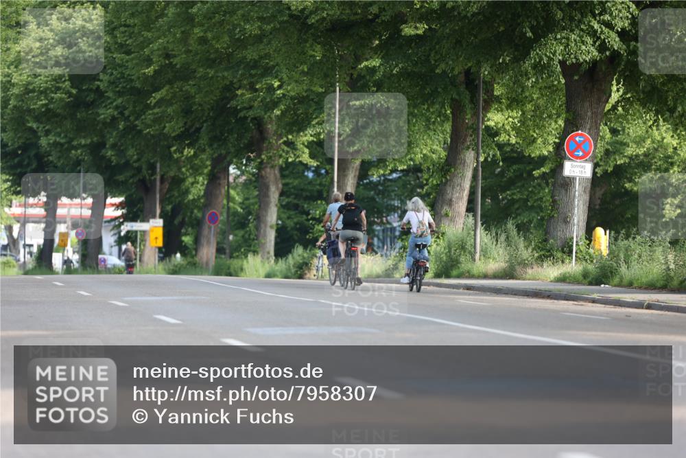 15.06.2025 - 7 Türme Triathlon Yannick Fuchs http://msf.ph/oto/7958307 15.06.2025 08:47:58 Radfahren  meine-sportfotos.de