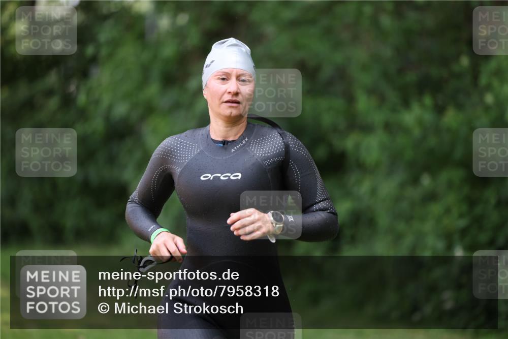 15.06.2025 - 7 Türme Triathlon Michael Strokosch http://msf.ph/oto/7958318 15.06.2025 12:39:28 Schwimmen 444, 662 meine-sportfotos.de