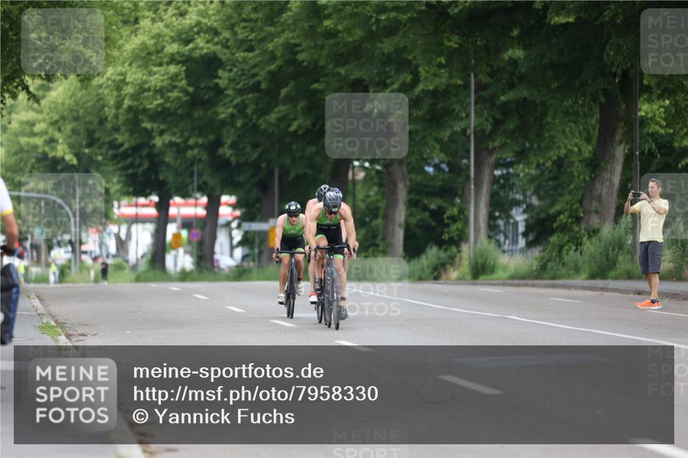 15.06.2025 - 7 Türme Triathlon Yannick Fuchs http://msf.ph/oto/7958330 15.06.2025 09:44:31 Radfahren 11, 12, 13, 14 meine-sportfotos.de