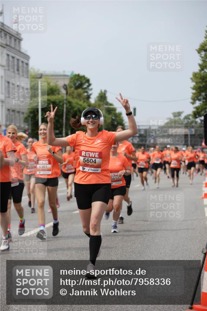 15.06.2025 - REWE Women's Run Jannik Wohlers http://msf.ph/oto/7958336 15.06.2025 09:44:22 Laufen 5361, 5604 meine-sportfotos.de