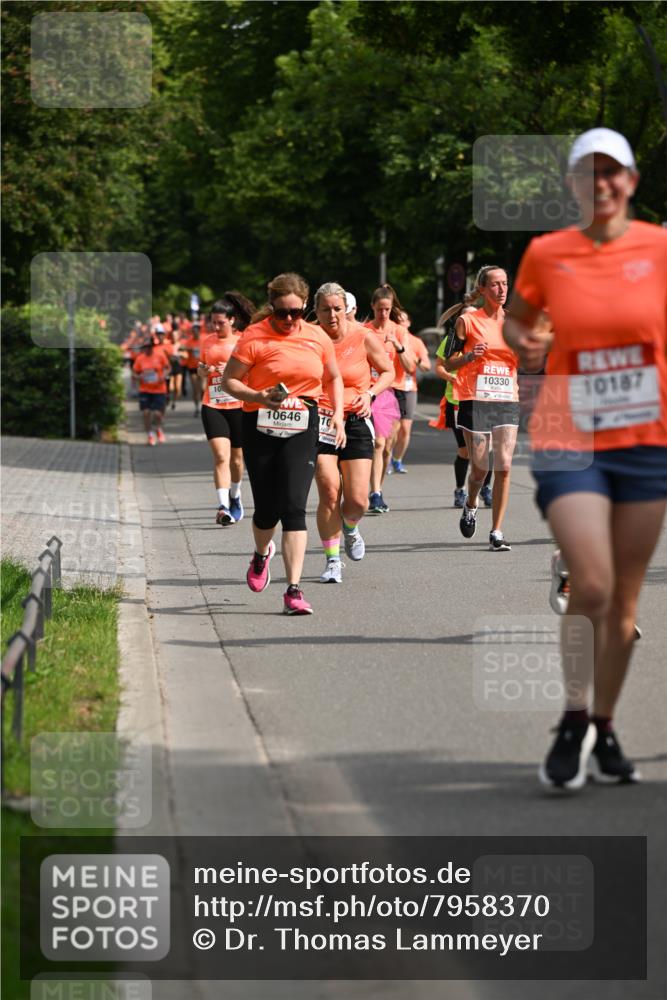 15.06.2025 - REWE Women's Run Dr. Thomas Lammeyer http://msf.ph/oto/7958370 15.06.2025 09:48:20 Laufen 10646, 10330, 10187 meine-sportfotos.de