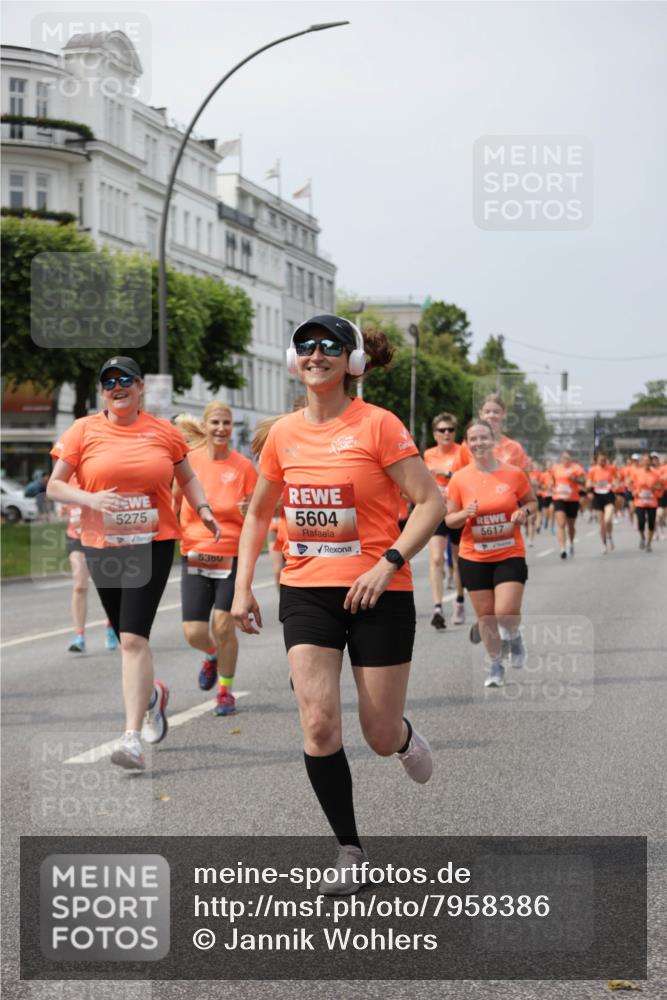 15.06.2025 - REWE Women's Run Jannik Wohlers http://msf.ph/oto/7958386 15.06.2025 09:44:23 Laufen 5275, 5360, 5604, 5617 meine-sportfotos.de