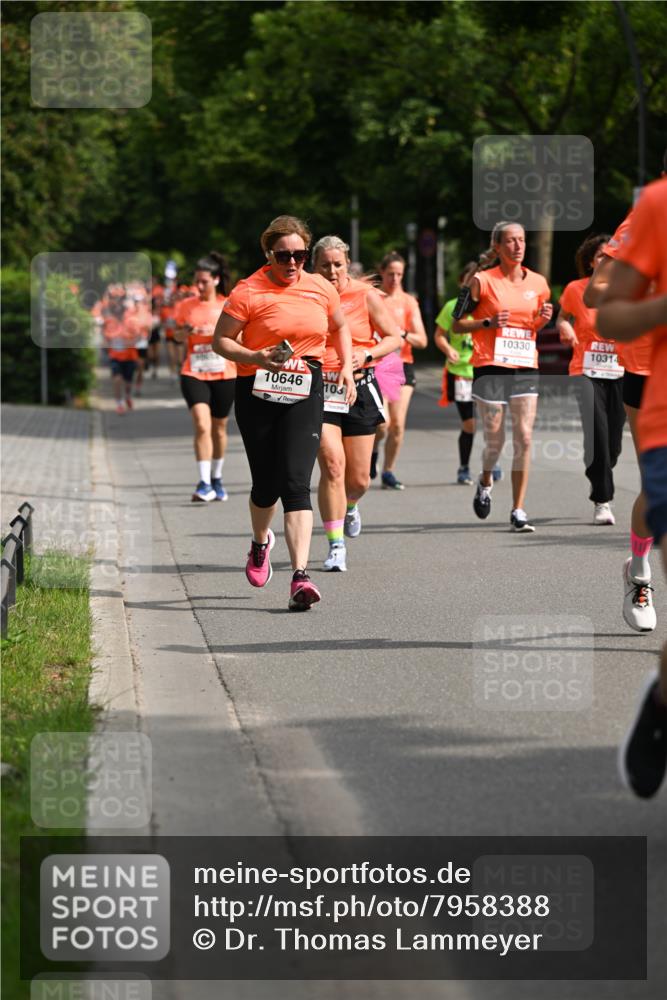 15.06.2025 - REWE Women's Run Dr. Thomas Lammeyer http://msf.ph/oto/7958388 15.06.2025 09:48:20 Laufen 10646, 103, 10330, 10314 meine-sportfotos.de