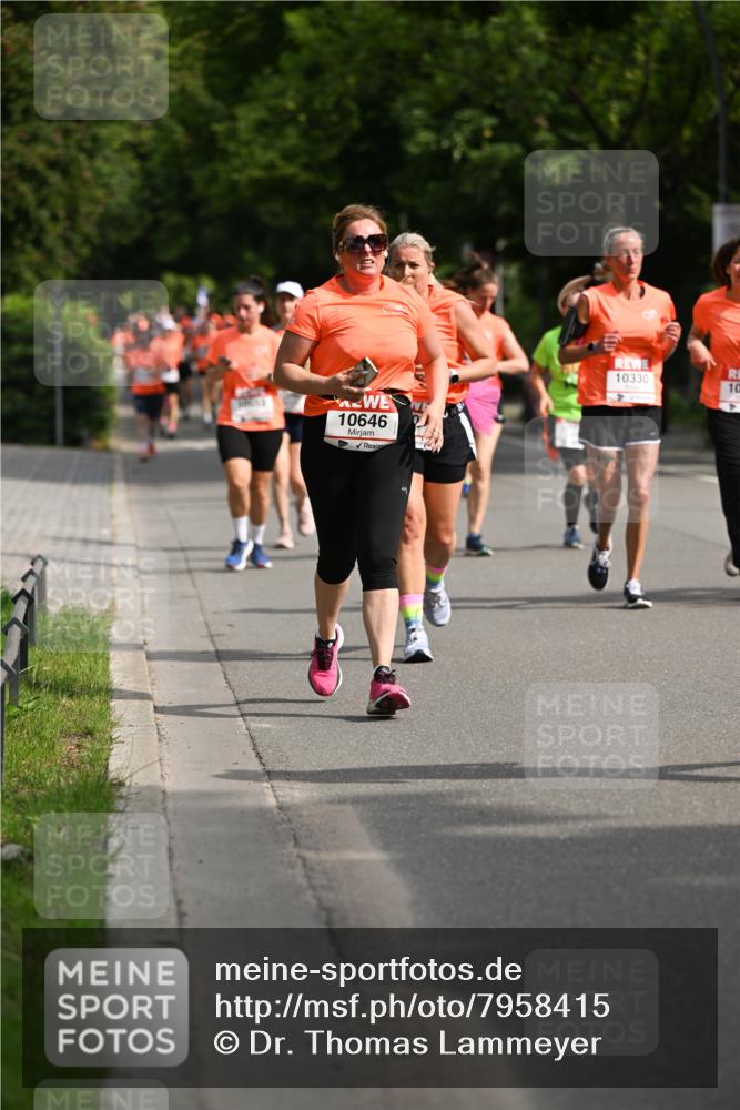 15.06.2025 - REWE Women's Run Dr. Thomas Lammeyer http://msf.ph/oto/7958415 15.06.2025 09:48:21 Laufen 10646, 10330, 10 meine-sportfotos.de