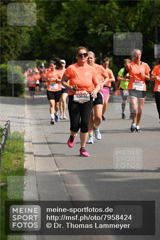 15.06.2025 - REWE Women's Run Dr. Thomas Lammeyer http://msf.ph/oto/7958424 15.06.2025 09:48:21 Laufen 10646, 10330 meine-sportfotos.de
