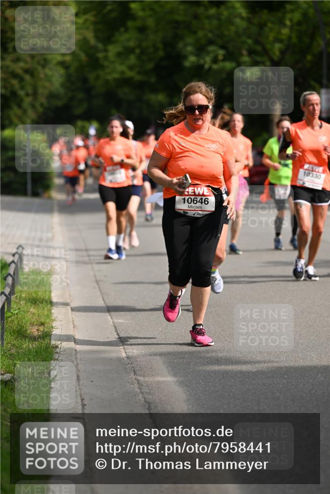 15.06.2025 - REWE Women's Run Dr. Thomas Lammeyer http://msf.ph/oto/7958441 15.06.2025 09:48:22 Laufen 10646 meine-sportfotos.de