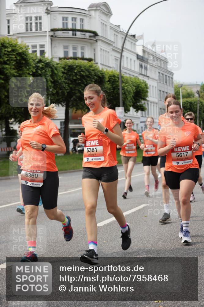 15.06.2025 - REWE Women's Run Jannik Wohlers http://msf.ph/oto/7958468 15.06.2025 09:44:25 Laufen 5360, 5361, 5009, 012, 5617 meine-sportfotos.de