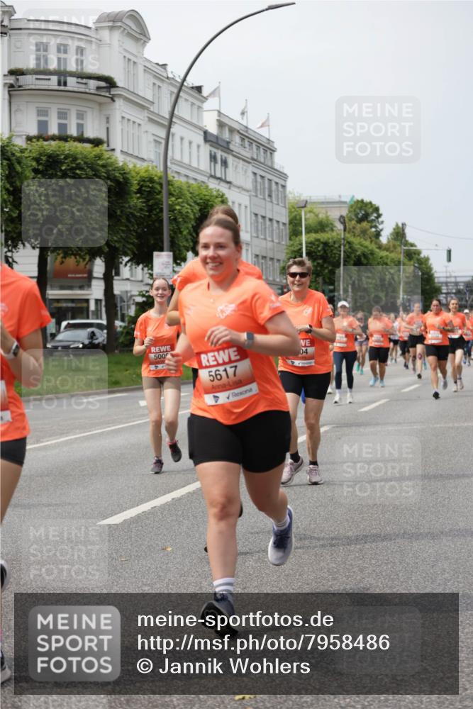 15.06.2025 - REWE Women's Run Jannik Wohlers http://msf.ph/oto/7958486 15.06.2025 09:44:25 Laufen 500, 5617, 04 meine-sportfotos.de