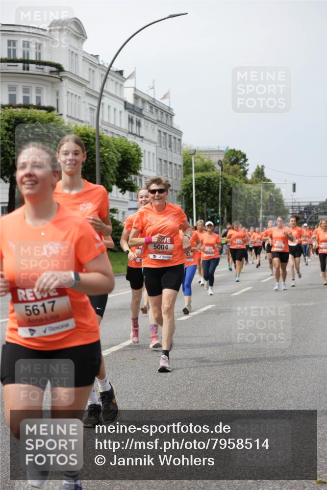 15.06.2025 - REWE Women's Run Jannik Wohlers http://msf.ph/oto/7958514 15.06.2025 09:44:26 Laufen 5617, 5004 meine-sportfotos.de