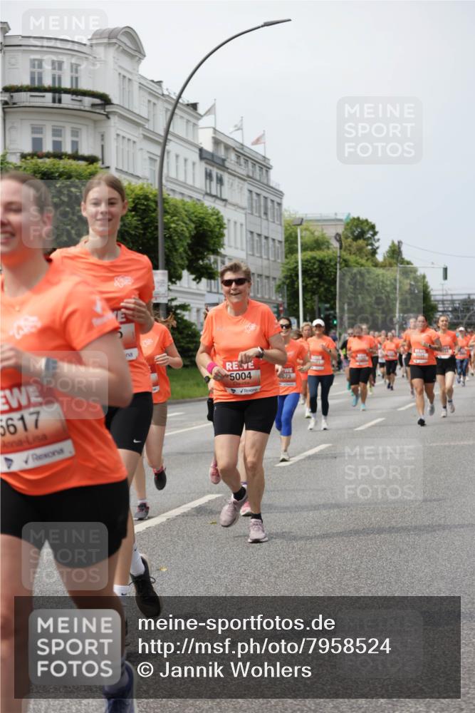 15.06.2025 - REWE Women's Run Jannik Wohlers http://msf.ph/oto/7958524 15.06.2025 09:44:26 Laufen 5617, 4, 5004, 673 meine-sportfotos.de