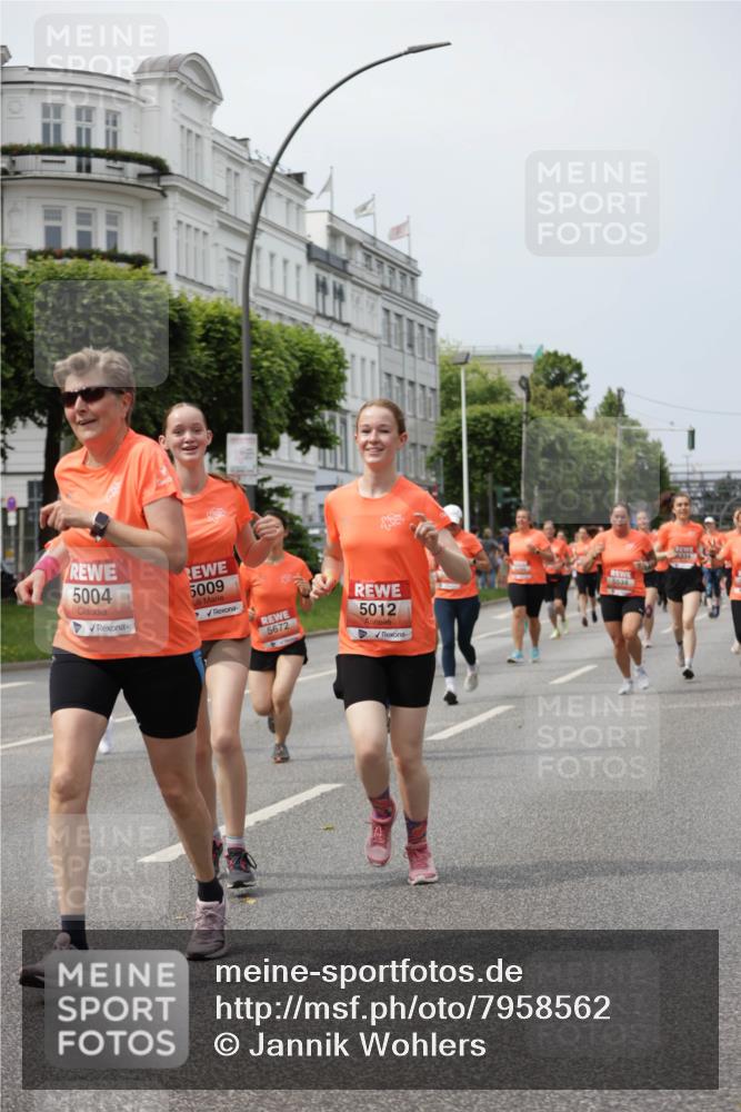 15.06.2025 - REWE Women's Run Jannik Wohlers http://msf.ph/oto/7958562 15.06.2025 09:44:27 Laufen 5004, 5009, 5672, 5012, 5534, 6334 meine-sportfotos.de
