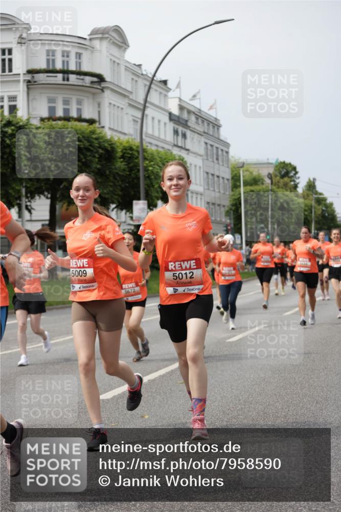15.06.2025 - REWE Women's Run Jannik Wohlers http://msf.ph/oto/7958590 15.06.2025 09:44:27 Laufen 5009, 5672, 5012 meine-sportfotos.de