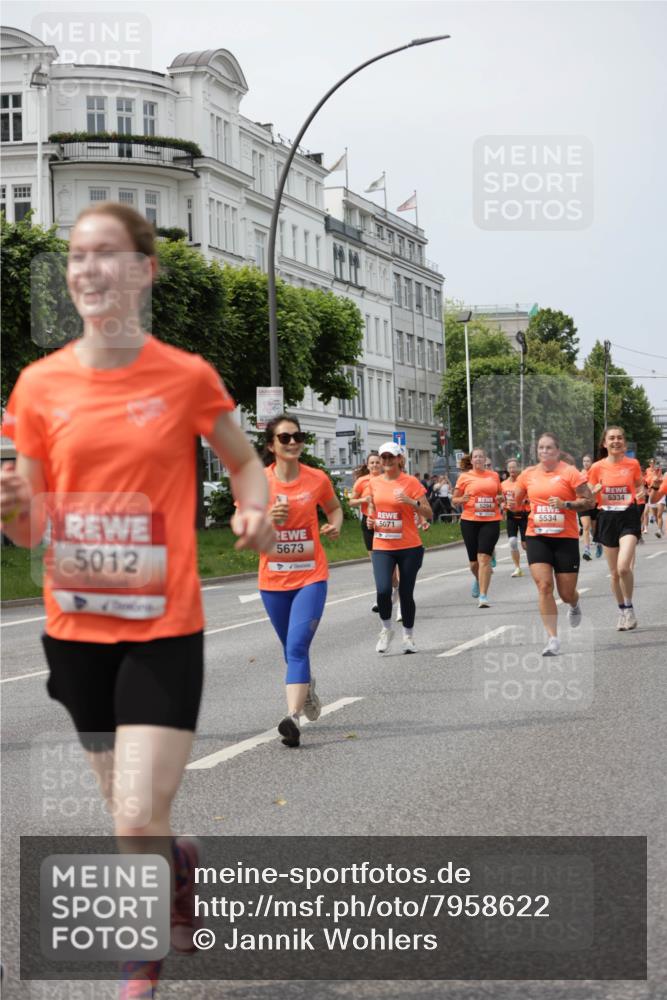 15.06.2025 - REWE Women's Run Jannik Wohlers http://msf.ph/oto/7958622 15.06.2025 09:44:28 Laufen 5012, 5673, 5534 meine-sportfotos.de