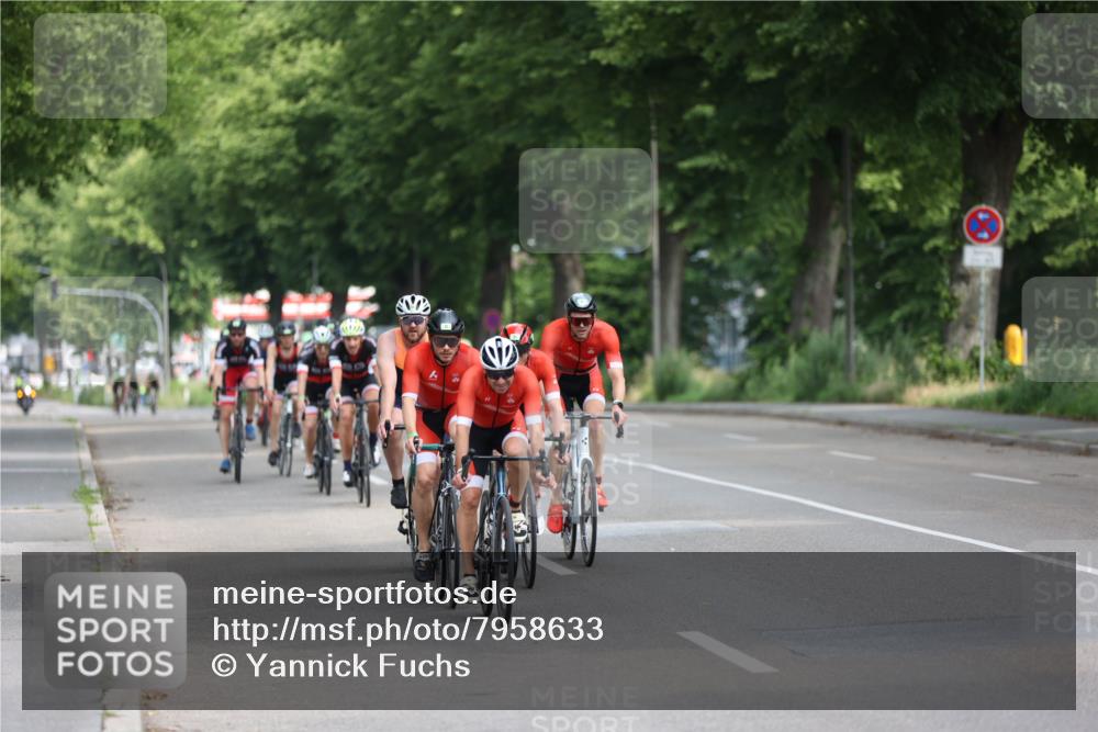 15.06.2025 - 7 Türme Triathlon Yannick Fuchs http://msf.ph/oto/7958633 15.06.2025 09:48:36 Radfahren 31, 33, 34, 35, 71, 74, 75, 101, 104 meine-sportfotos.de
