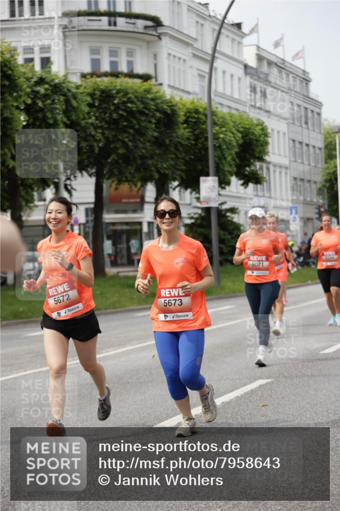 15.06.2025 - REWE Women's Run Jannik Wohlers http://msf.ph/oto/7958643 15.06.2025 09:44:28 Laufen 5672, 5673, 5071 meine-sportfotos.de