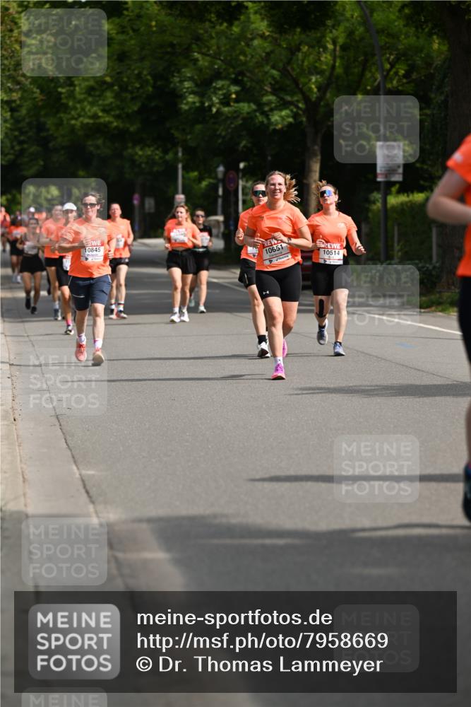 15.06.2025 - REWE Women's Run Dr. Thomas Lammeyer http://msf.ph/oto/7958669 15.06.2025 09:48:31 Laufen 10845, 10514 meine-sportfotos.de
