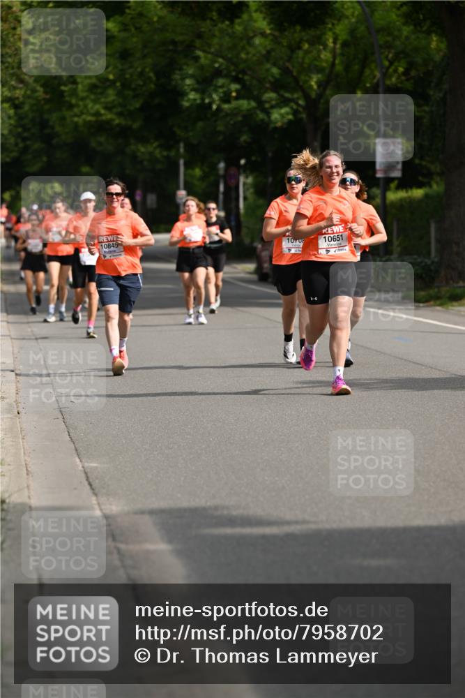 15.06.2025 - REWE Women's Run Dr. Thomas Lammeyer http://msf.ph/oto/7958702 15.06.2025 09:48:32 Laufen 10708 meine-sportfotos.de
