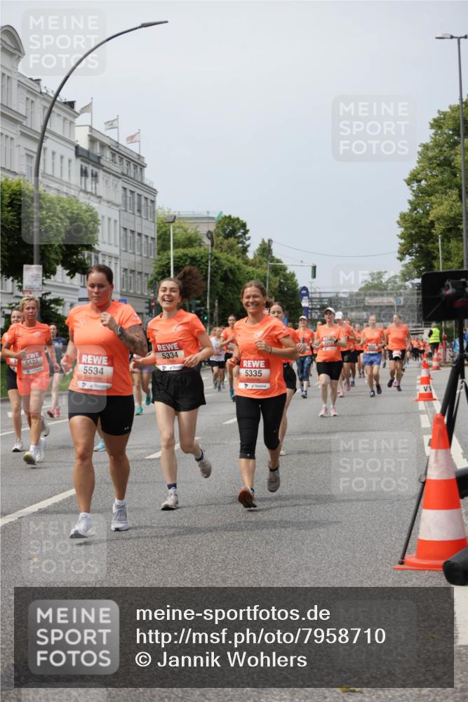 15.06.2025 - REWE Women's Run Jannik Wohlers http://msf.ph/oto/7958710 15.06.2025 09:44:30 Laufen 5428, 5534, 5334, 5335 meine-sportfotos.de