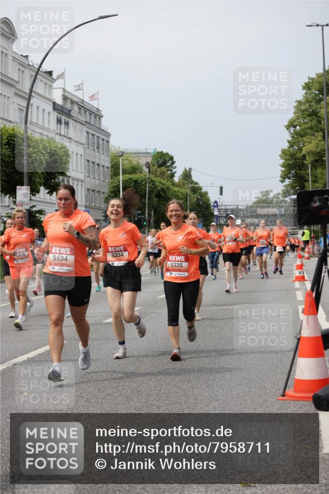 15.06.2025 - REWE Women's Run Jannik Wohlers http://msf.ph/oto/7958711 15.06.2025 09:44:30 Laufen 5428, 5534, 5334, 5335 meine-sportfotos.de