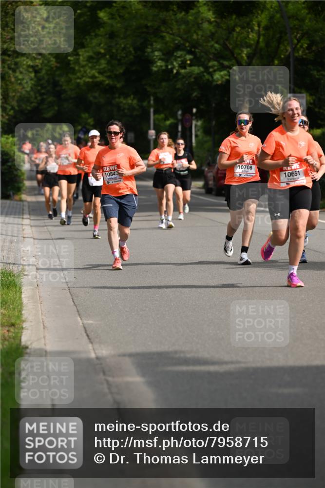 15.06.2025 - REWE Women's Run Dr. Thomas Lammeyer http://msf.ph/oto/7958715 15.06.2025 09:48:33 Laufen 10845, 10708, 10651 meine-sportfotos.de
