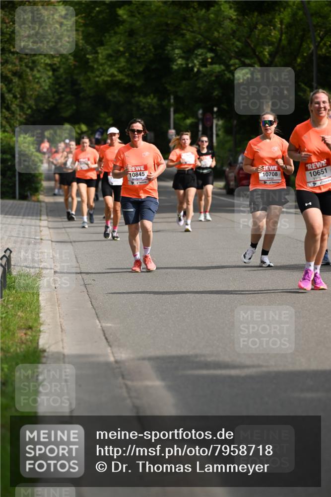 15.06.2025 - REWE Women's Run Dr. Thomas Lammeyer http://msf.ph/oto/7958718 15.06.2025 09:48:33 Laufen 10845, 10708, 10651 meine-sportfotos.de