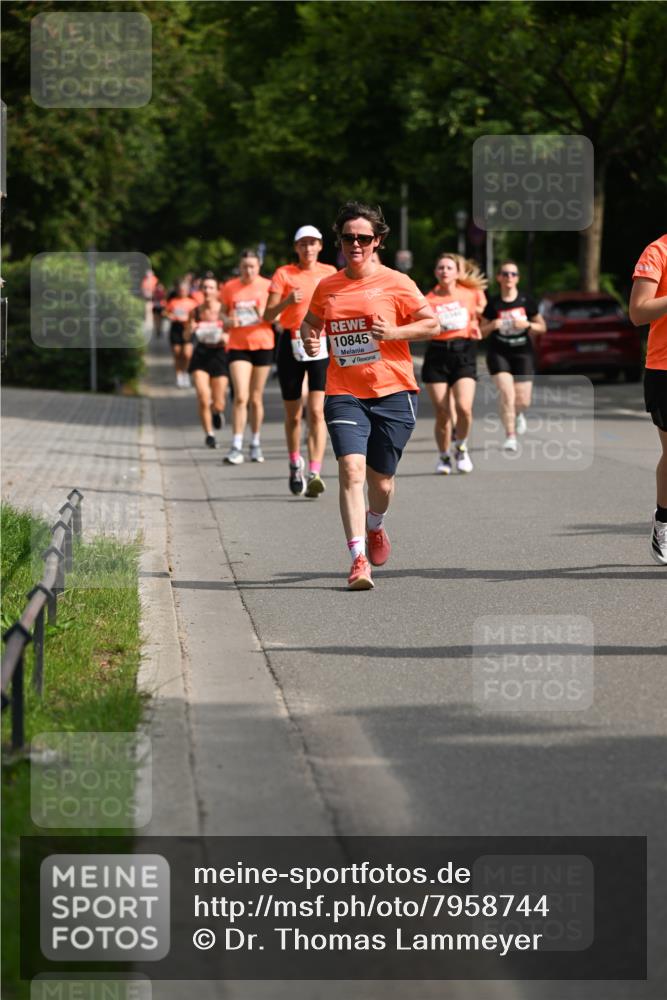 15.06.2025 - REWE Women's Run Dr. Thomas Lammeyer http://msf.ph/oto/7958744 15.06.2025 09:48:34 Laufen 10845 meine-sportfotos.de