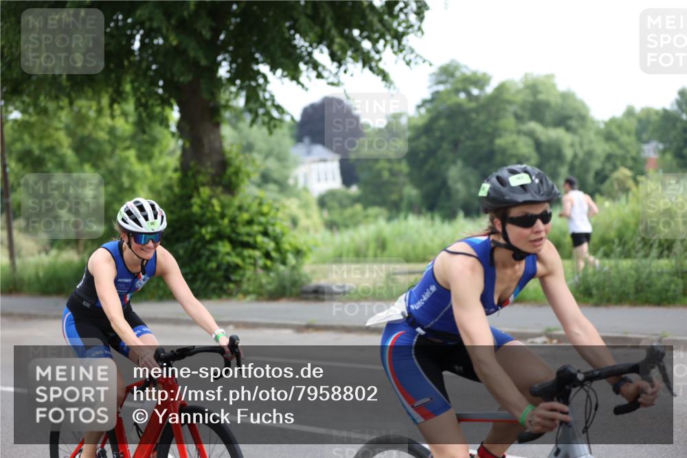 15.06.2025 - 7 Türme Triathlon Yannick Fuchs http://msf.ph/oto/7958802 15.06.2025 09:48:41 Radfahren 31, 33, 34, 35, 101, 104 meine-sportfotos.de