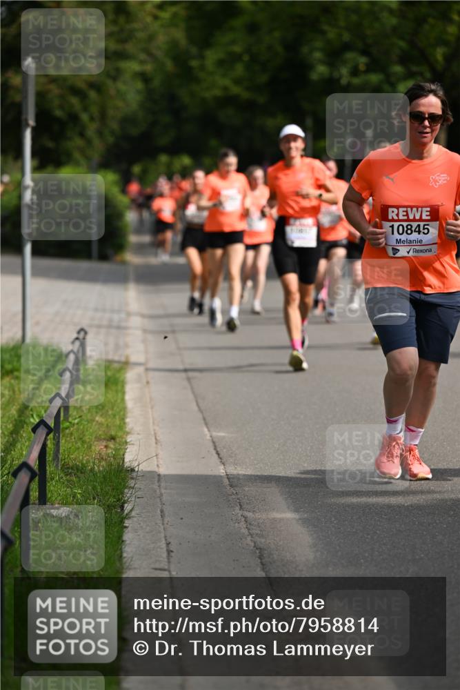 15.06.2025 - REWE Women's Run Dr. Thomas Lammeyer http://msf.ph/oto/7958814 15.06.2025 09:48:36 Laufen 10845 meine-sportfotos.de