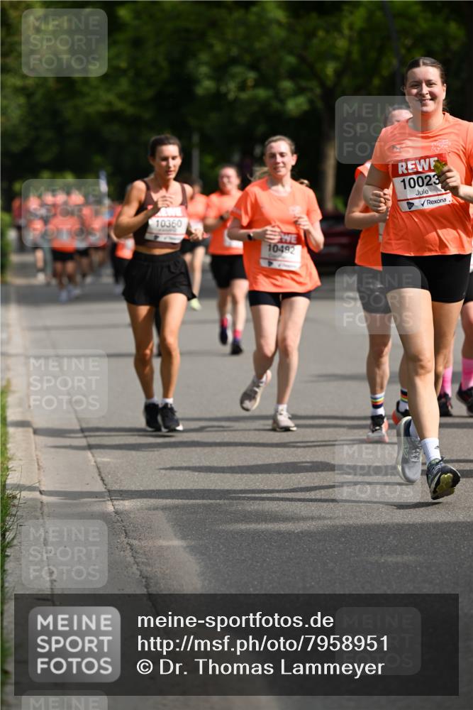 15.06.2025 - REWE Women's Run Dr. Thomas Lammeyer http://msf.ph/oto/7958951 15.06.2025 09:48:41 Laufen 10360, 10492, 10023 meine-sportfotos.de