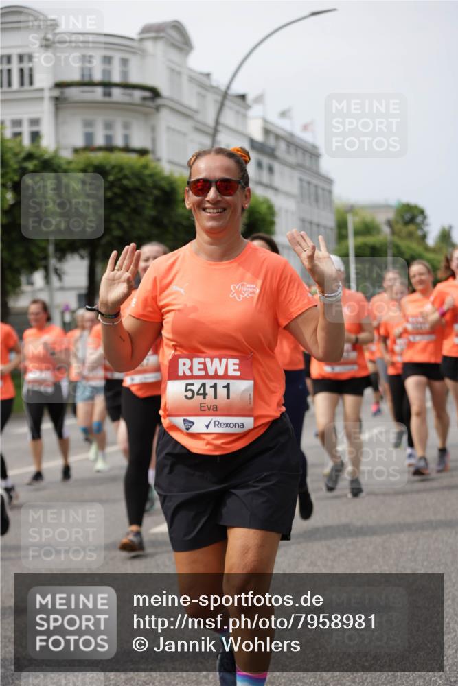 15.06.2025 - REWE Women's Run Jannik Wohlers http://msf.ph/oto/7958981 15.06.2025 09:44:42 Laufen 5411 meine-sportfotos.de